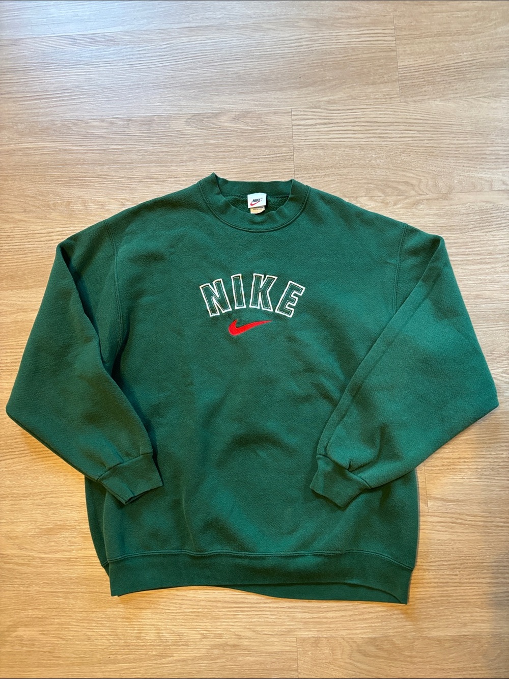 VTG Nike Men’s L USA Made Crewneck 90s Center Swoosh Embroidered Crewneck Green